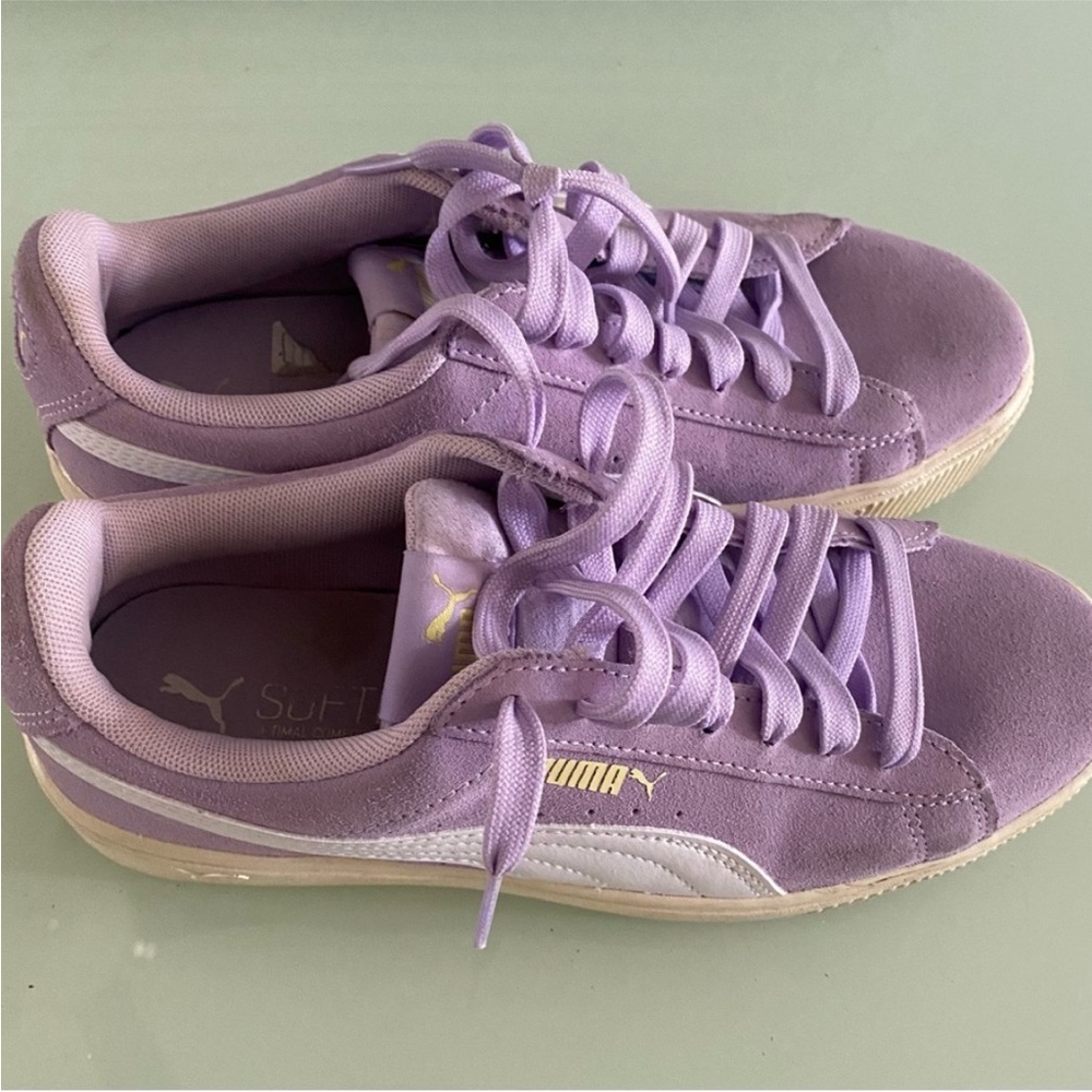 Puma Women's Sneakers in Lavender and White - Picture 2 of 3